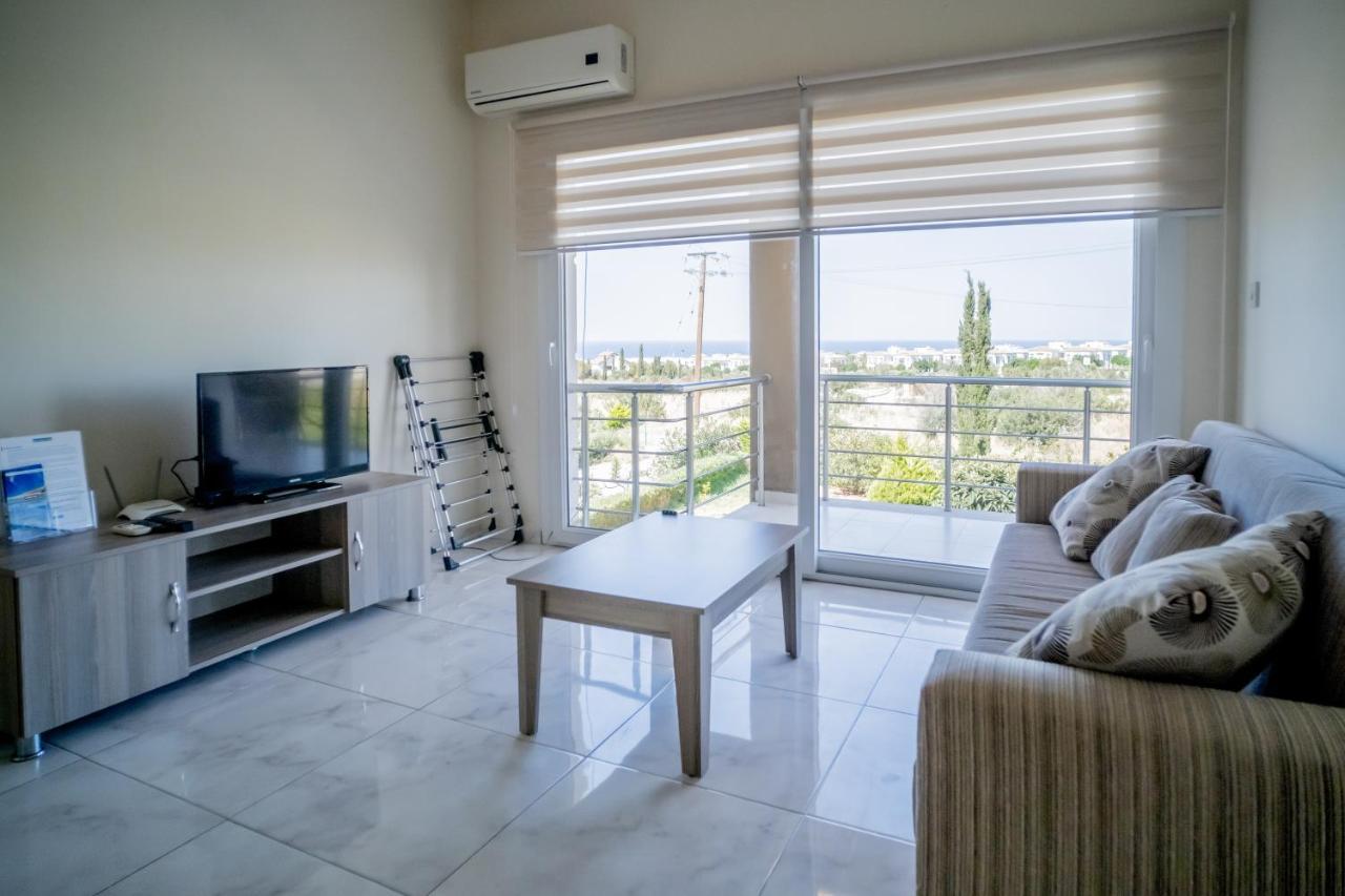 كيرينيا Spacious Two-Bedroom Apartment In Amazing Residence Escape Homes المظهر الخارجي الصورة