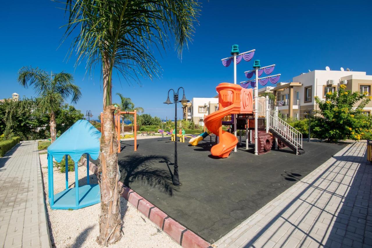 كيرينيا Spacious Two-Bedroom Apartment In Amazing Residence Escape Homes المظهر الخارجي الصورة