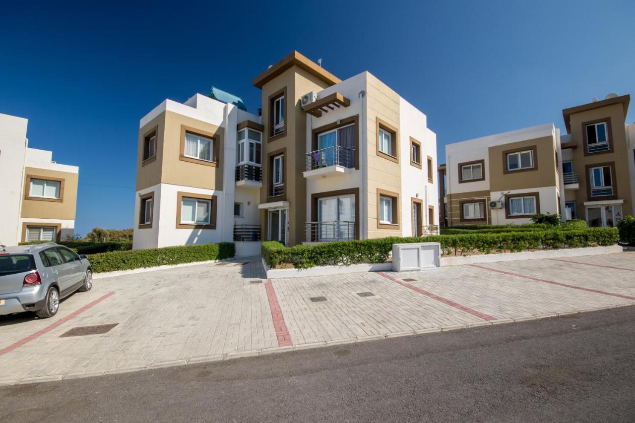كيرينيا Spacious Two-Bedroom Apartment In Amazing Residence Escape Homes المظهر الخارجي الصورة