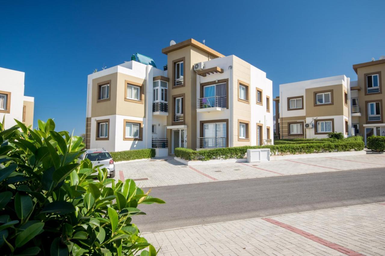 كيرينيا Spacious Two-Bedroom Apartment In Amazing Residence Escape Homes المظهر الخارجي الصورة