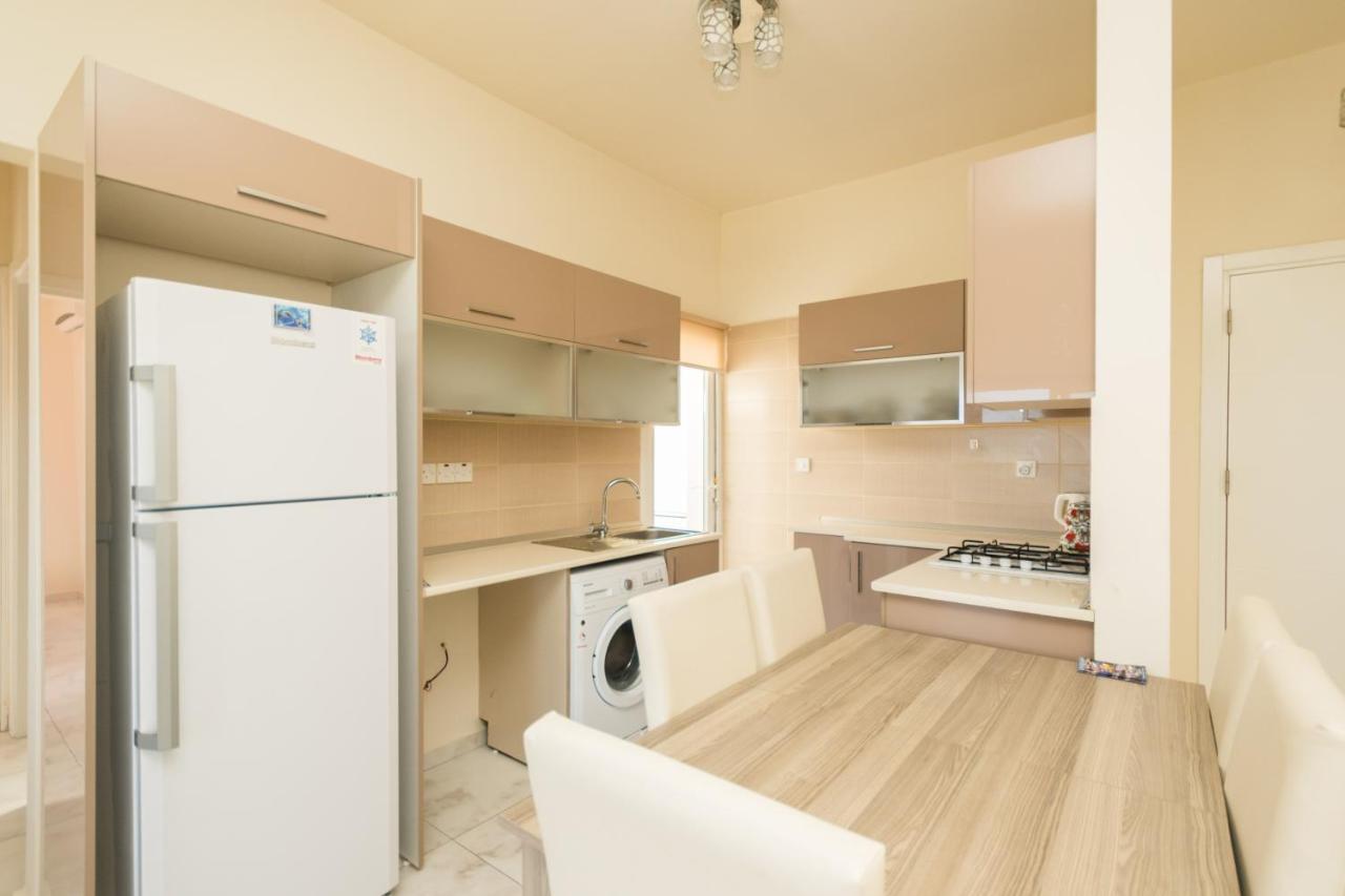 كيرينيا Spacious Two-Bedroom Apartment In Amazing Residence Escape Homes المظهر الخارجي الصورة