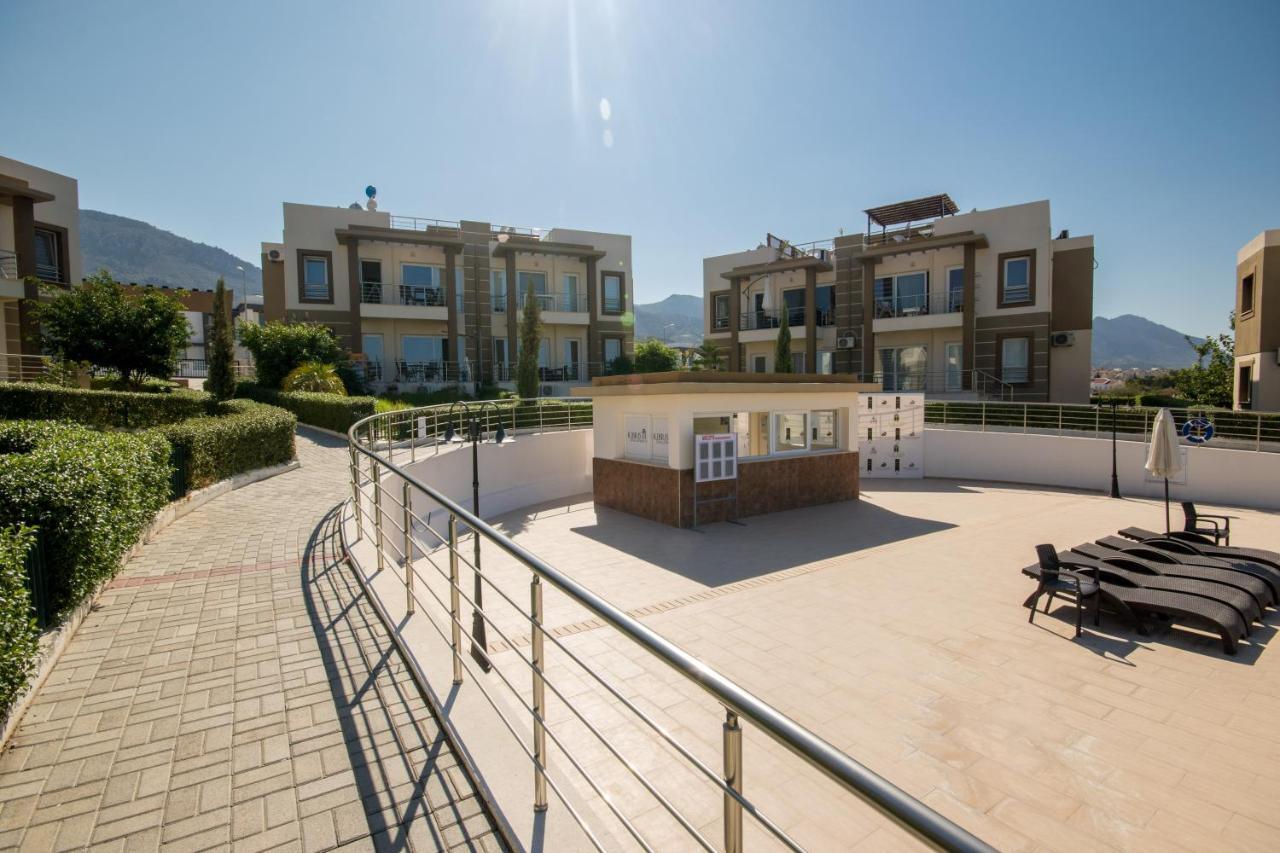 كيرينيا Spacious Two-Bedroom Apartment In Amazing Residence Escape Homes المظهر الخارجي الصورة