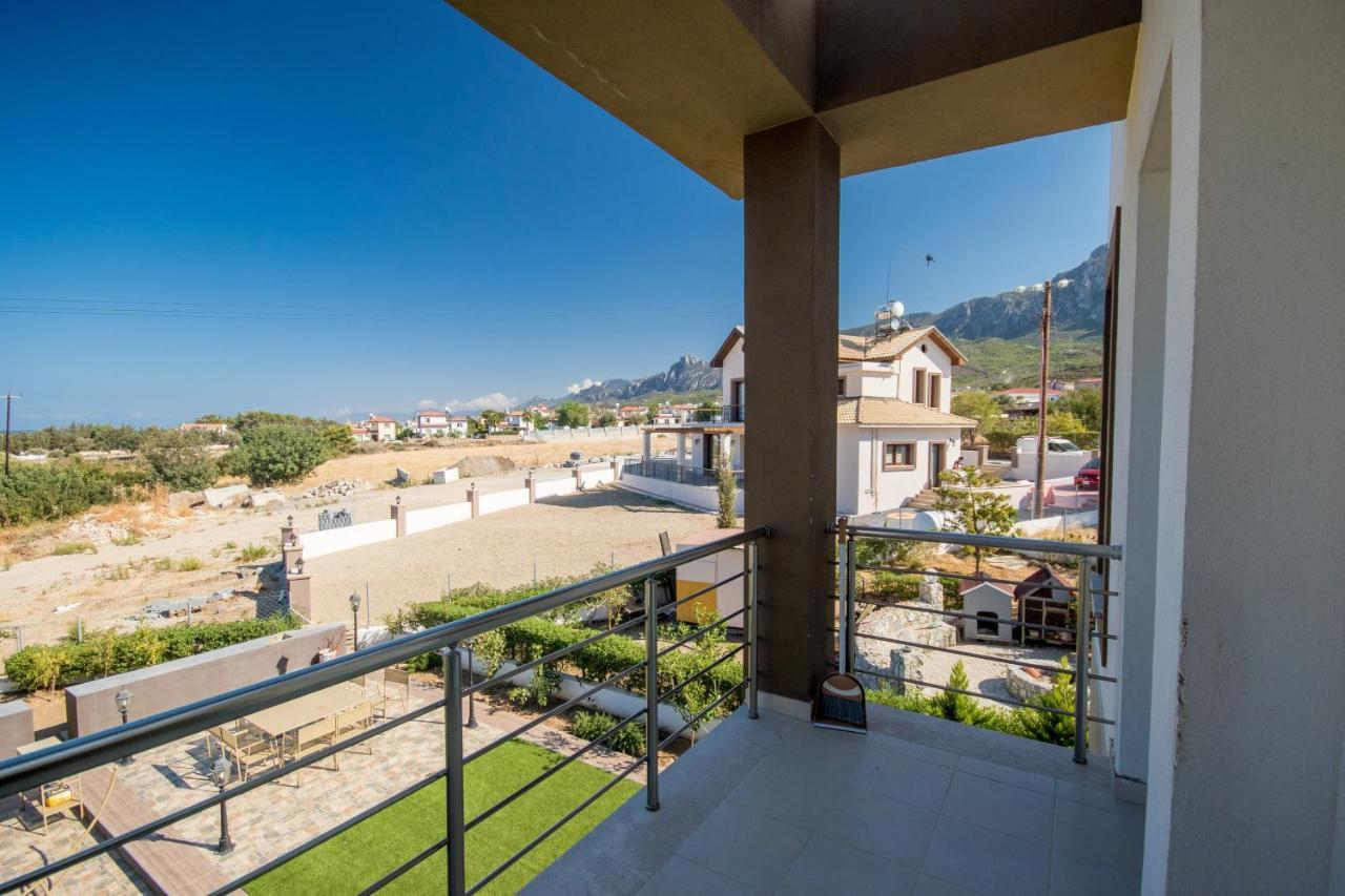 كيرينيا Spacious Two-Bedroom Apartment In Amazing Residence Escape Homes المظهر الخارجي الصورة